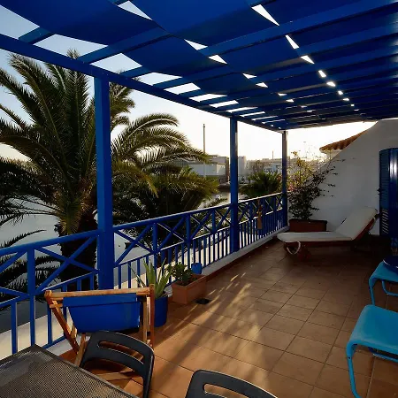 Comfortable In With Terrace Daire *